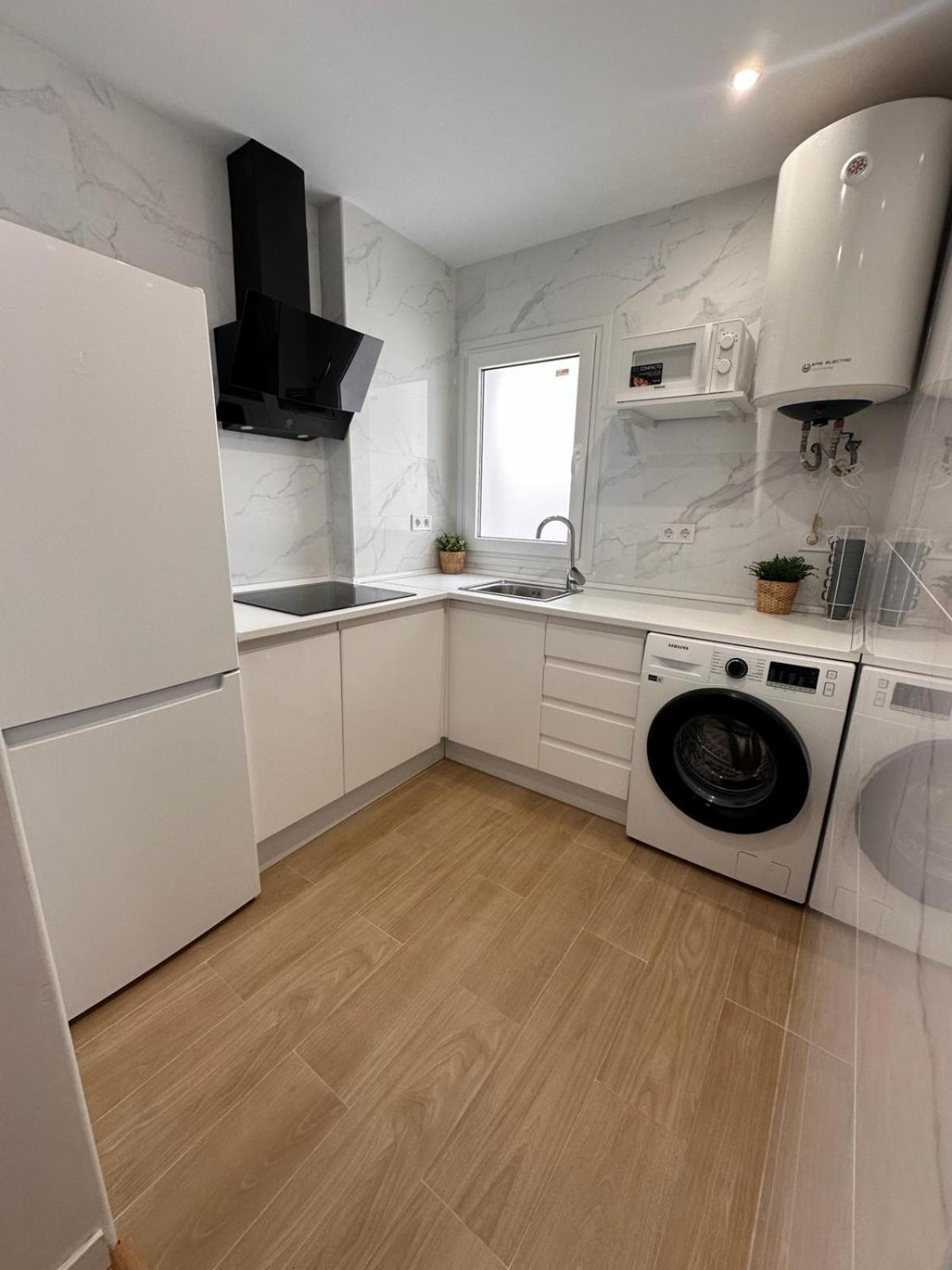 Apartamento San Jorge Premium - Малага Экстерьер фото