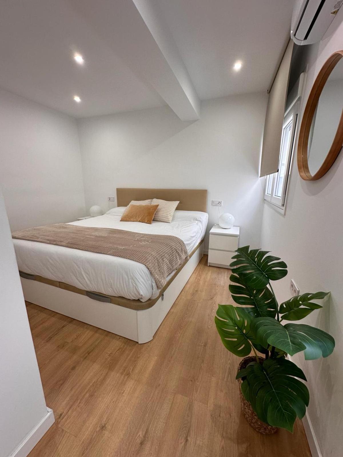 Apartamento San Jorge Premium - Малага Экстерьер фото